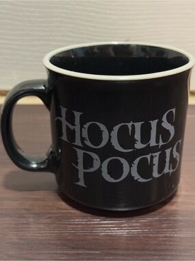 Disney Hocus Pocus Black Mug Salem MA Sanderson sisters